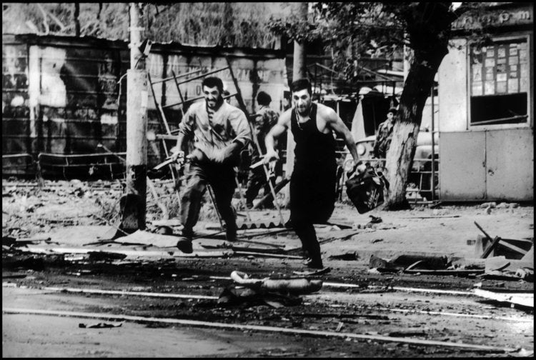 STANLEY GREENE - OPEN WOUND: CHECHNYA 1994-2003