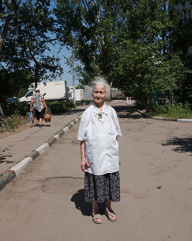 STEPHEN SHORE: SURVIVORS IN UKRAINE
