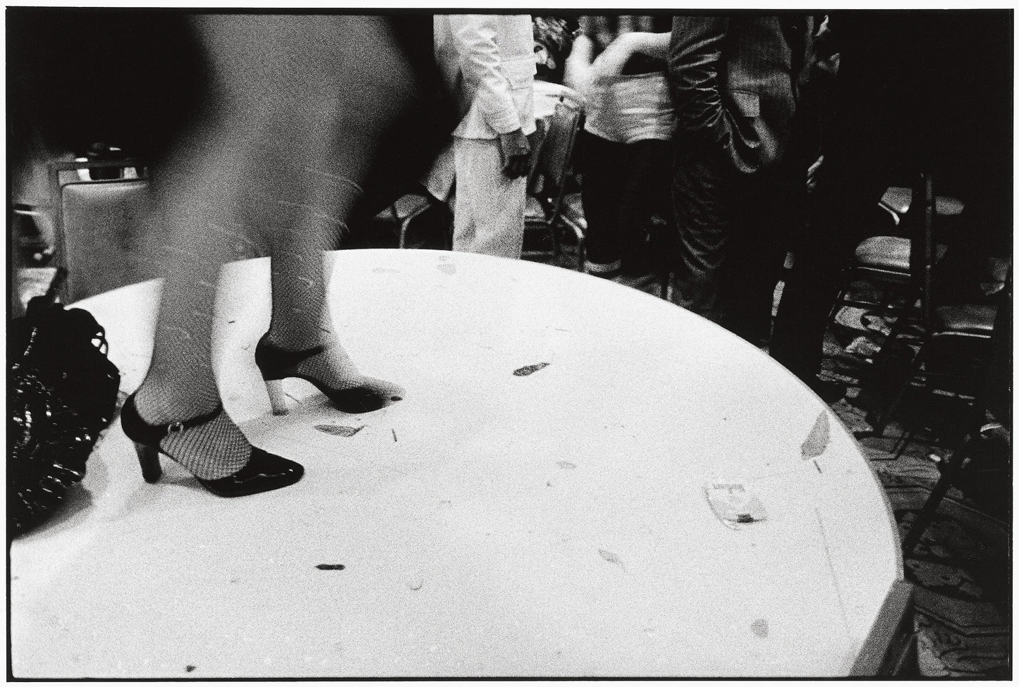STANLEY GREENE: BLACK PASSPORT (GERMAN)