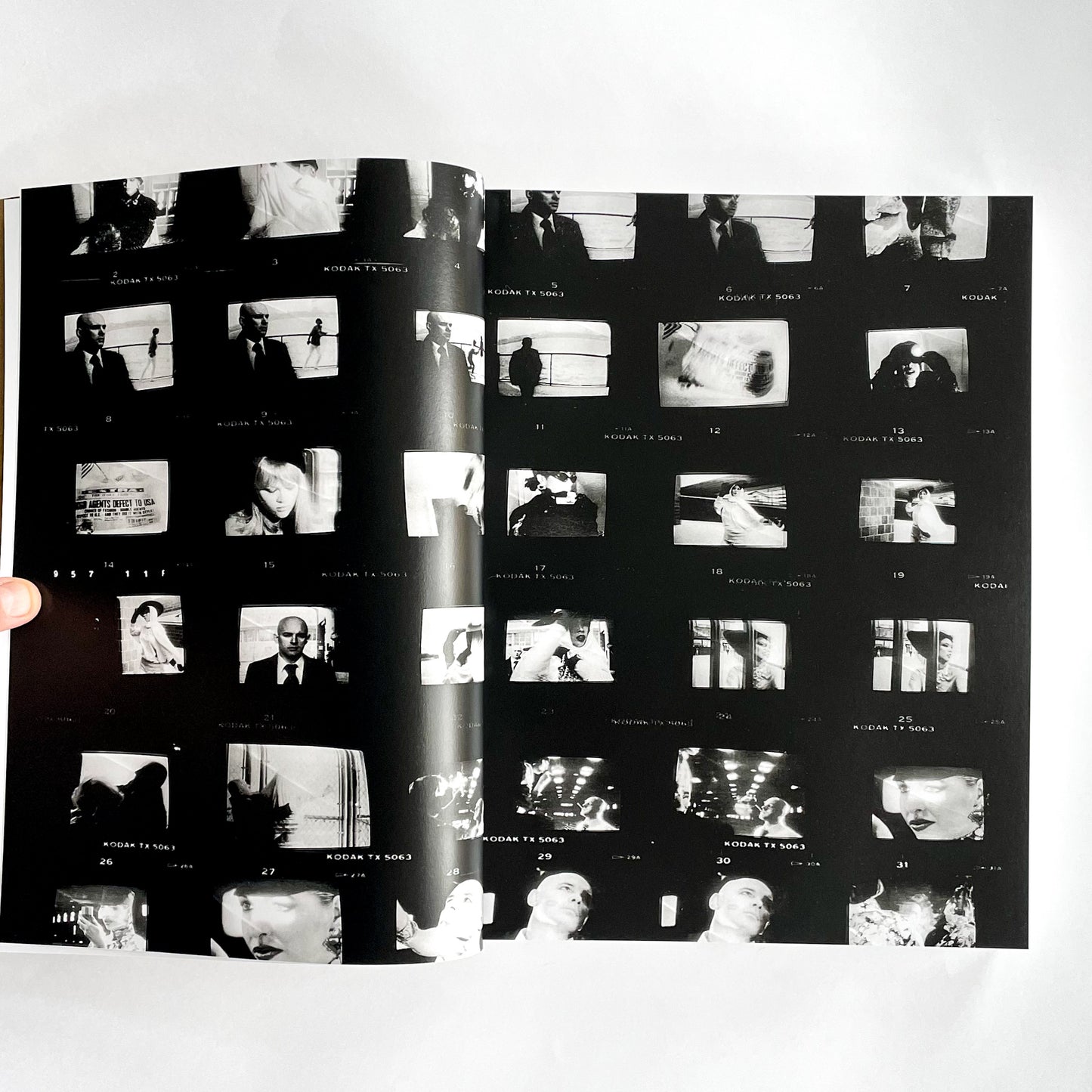 ANTONIN KRATOCHVIL: AK47 BEHIND GOD'S CURTAIN (EN)