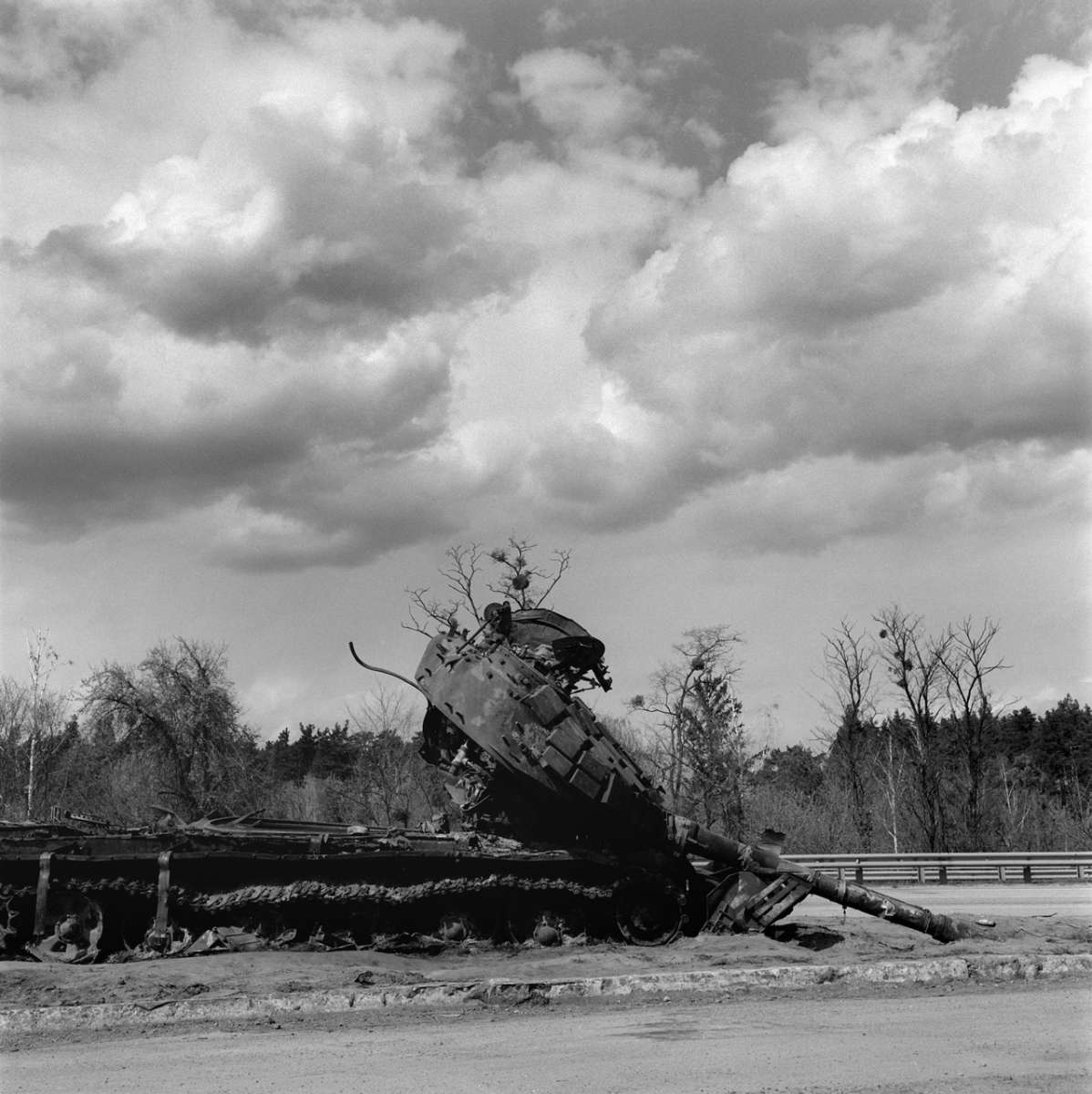 ALEXANDER CHEKMENEV: FACES OF WAR