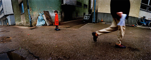 JENS OLOF LASTHEIN: MOMENTS IN BETWEEN