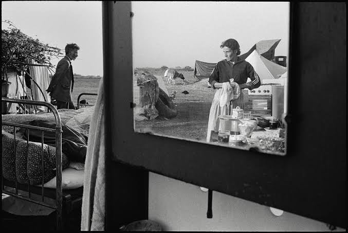 JASON ESKENAZI: DEPARTURE LOUNGE (SIGNED)