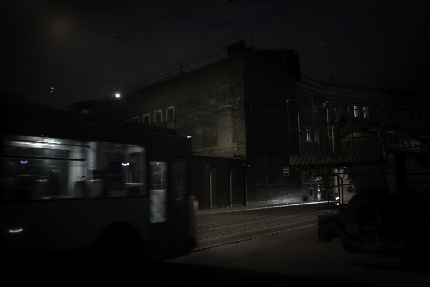 ALISA RESNIK: ON THE NIGHT THAT WE LEAVE