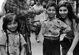WILLIAM KLEIN: CLOSE UP
