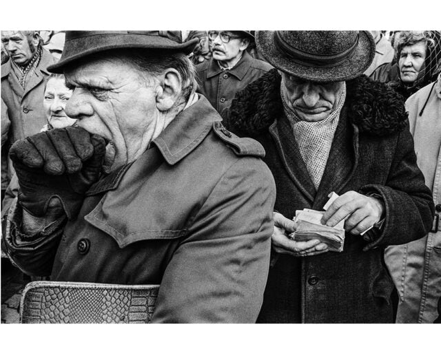 WILLIAM KLEIN : MOSCOW (NO DUST JACKET/FAIR CONDITION)