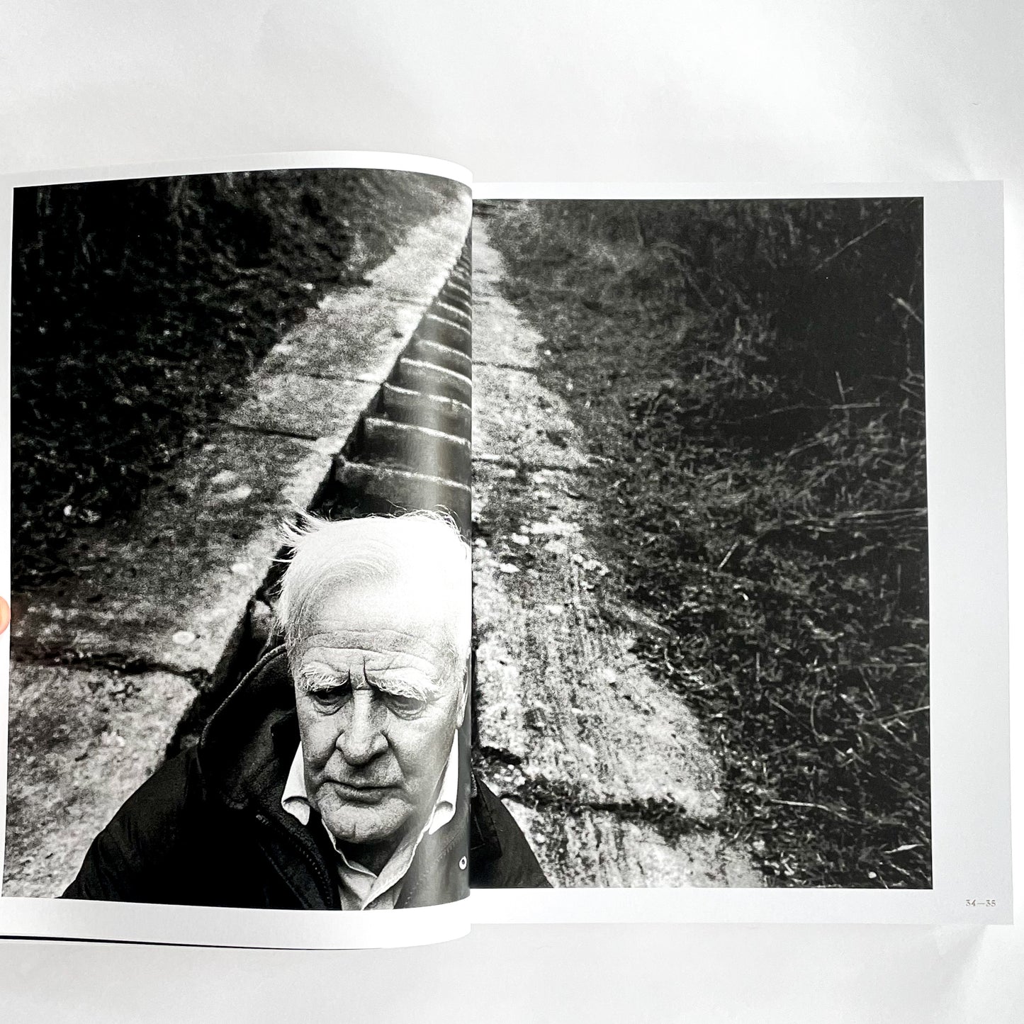 ANTONIN KRATOCHVIL: AK47 BEHIND GOD'S CURTAIN (EN)