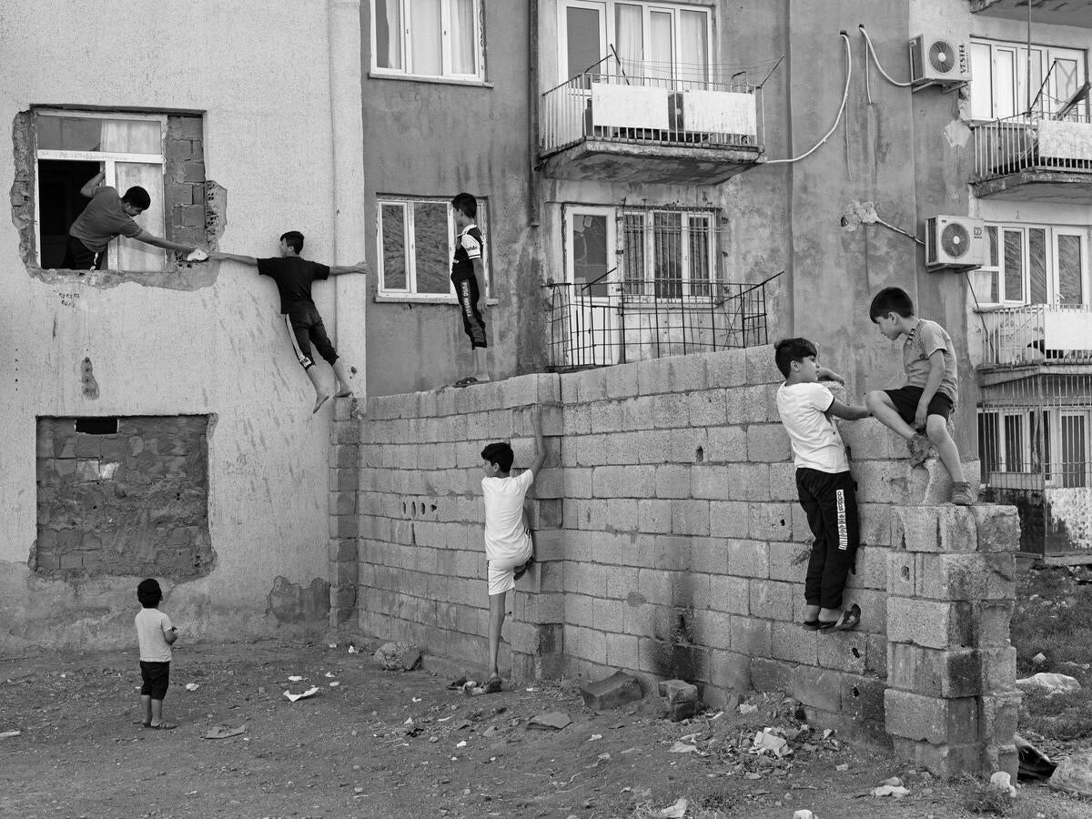 EMIN ÖZMEN: OLAY